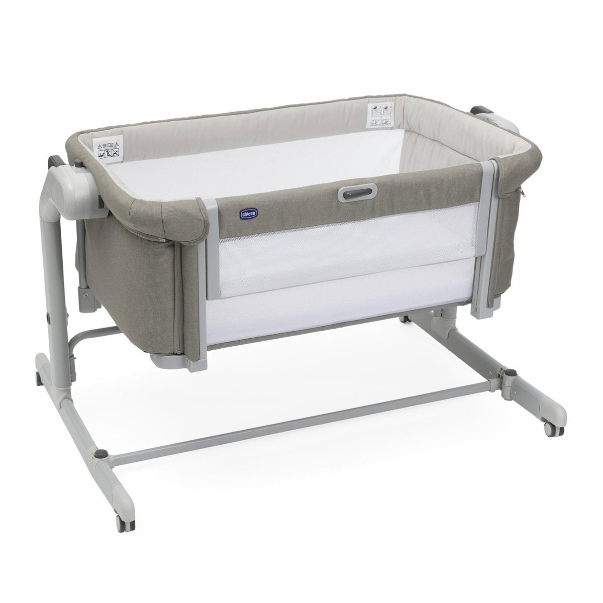 Chicco Next2Me Magic Evo Co Baby Sleeping Crib Desert Taupe Age Newborn to 6 Months Peekaboo