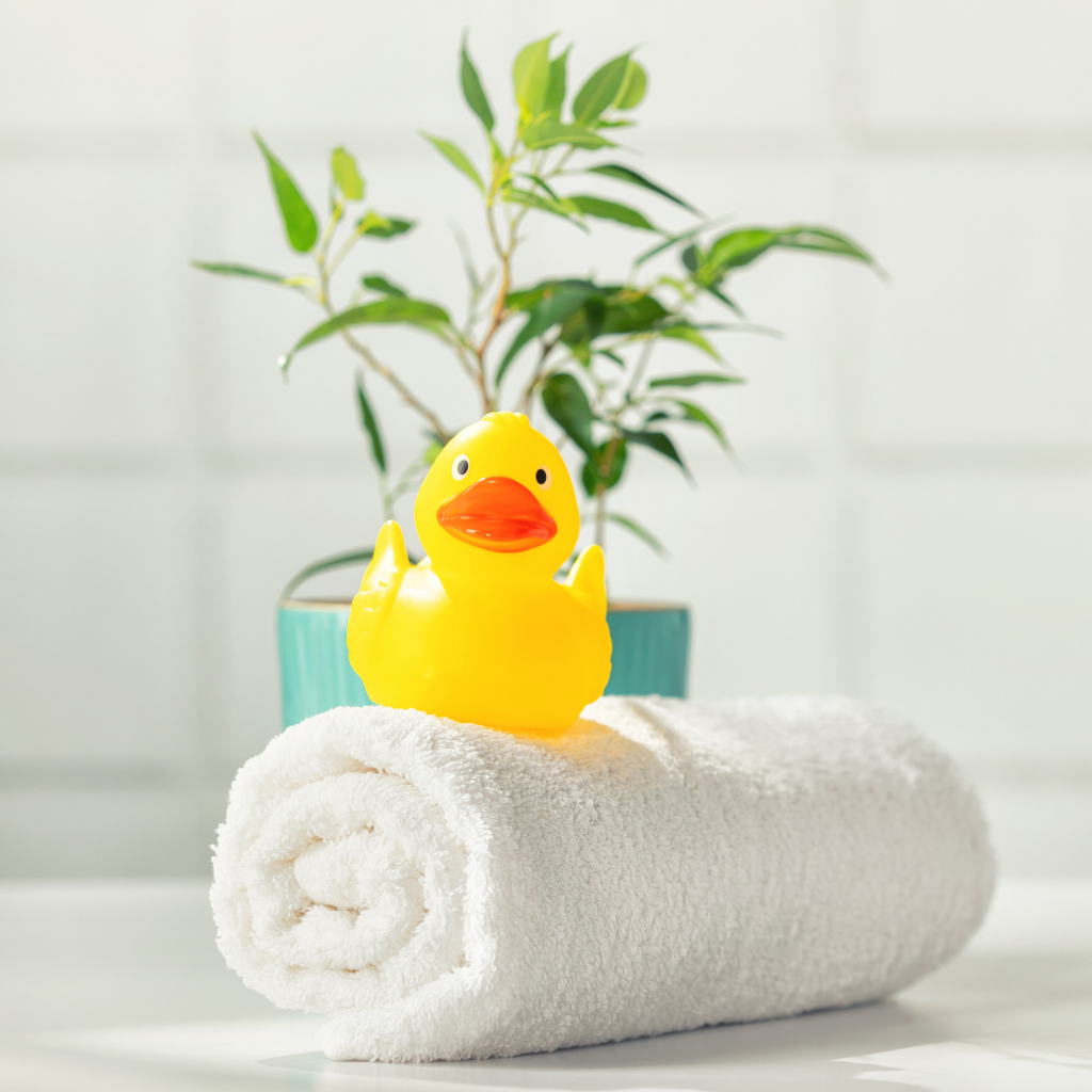 How to Clean Baby Bath Toys