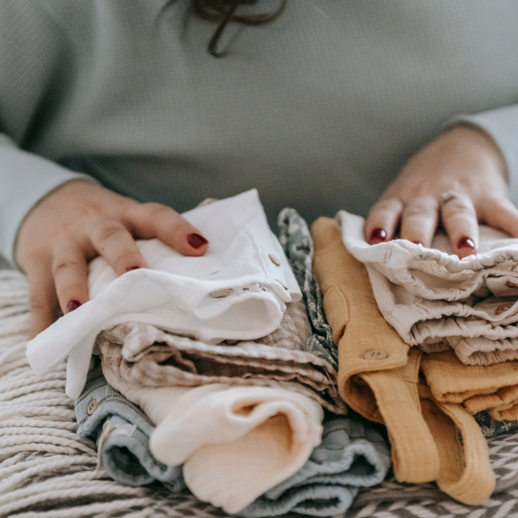 How to Wash Baby Clothes for the First Time