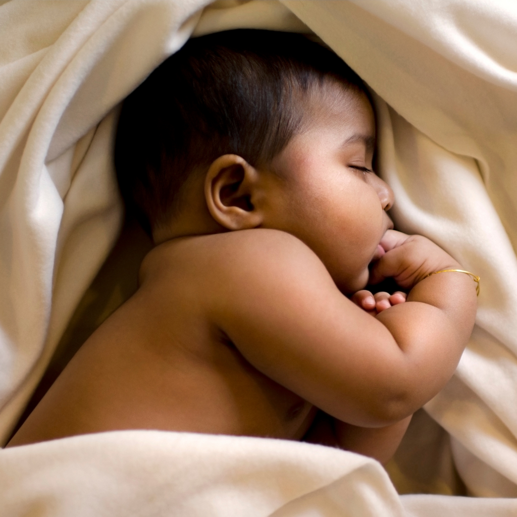When do babies start dreaming