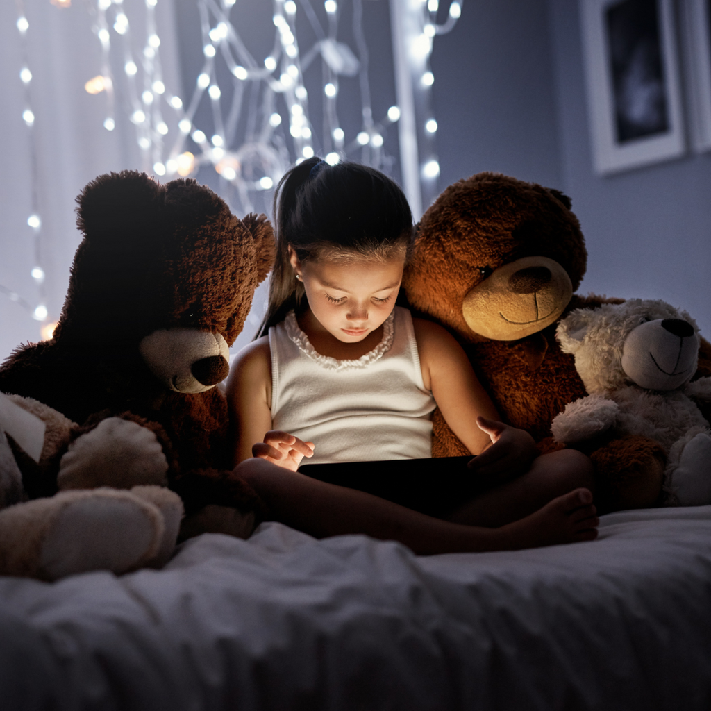 Why Experts Say Parents Should Limit Their Kid's Screen Time