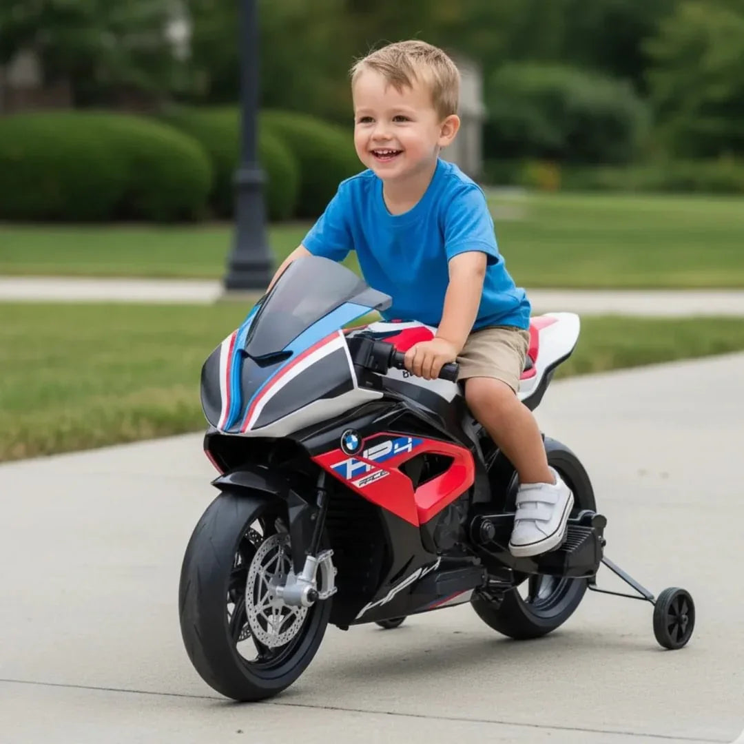 BMW Licensed 6V 1000RR Motorbike White Age- 3 Years & Above