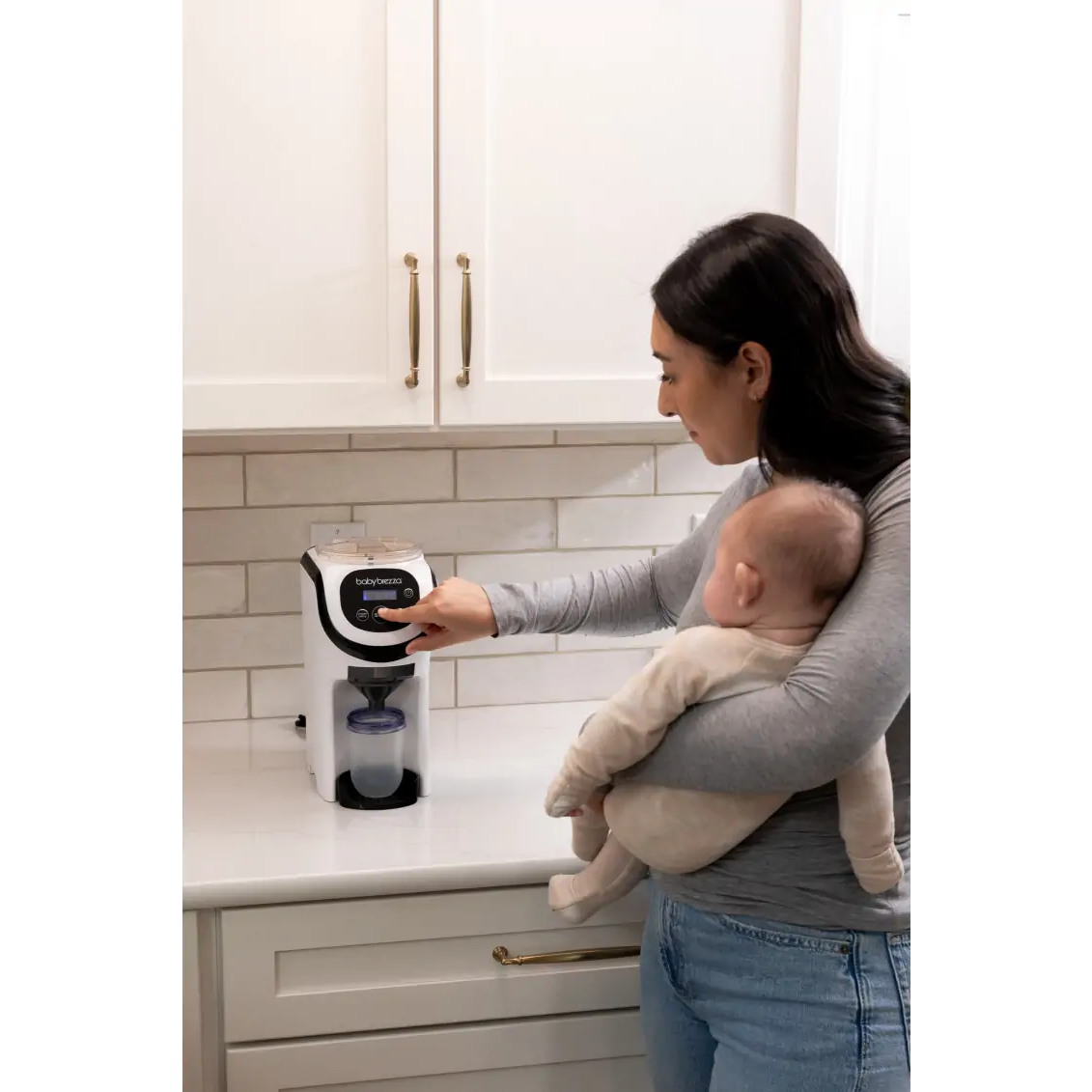 Baby Brezza Formula Pro Mini Formula Dispenser Age- Newborn & Above
