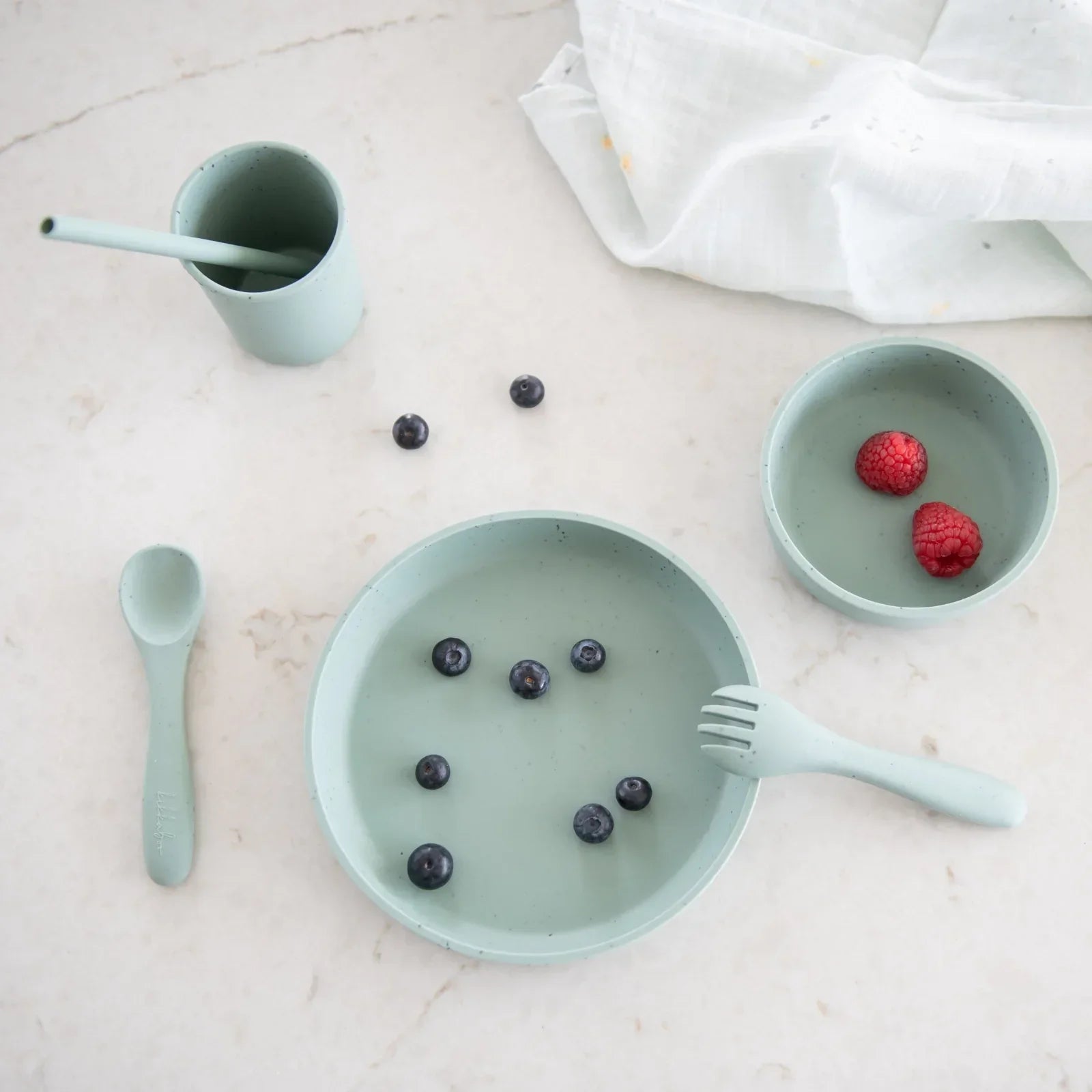 Kikkaboo Platinum Silicone Feeding Set of 5 Sage Green Age- 6 Months & Above