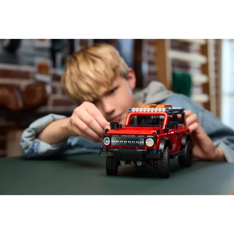 Lego Technic Ford Bronco? Suv Building Blocks 42213 Age- 9 Years & Above