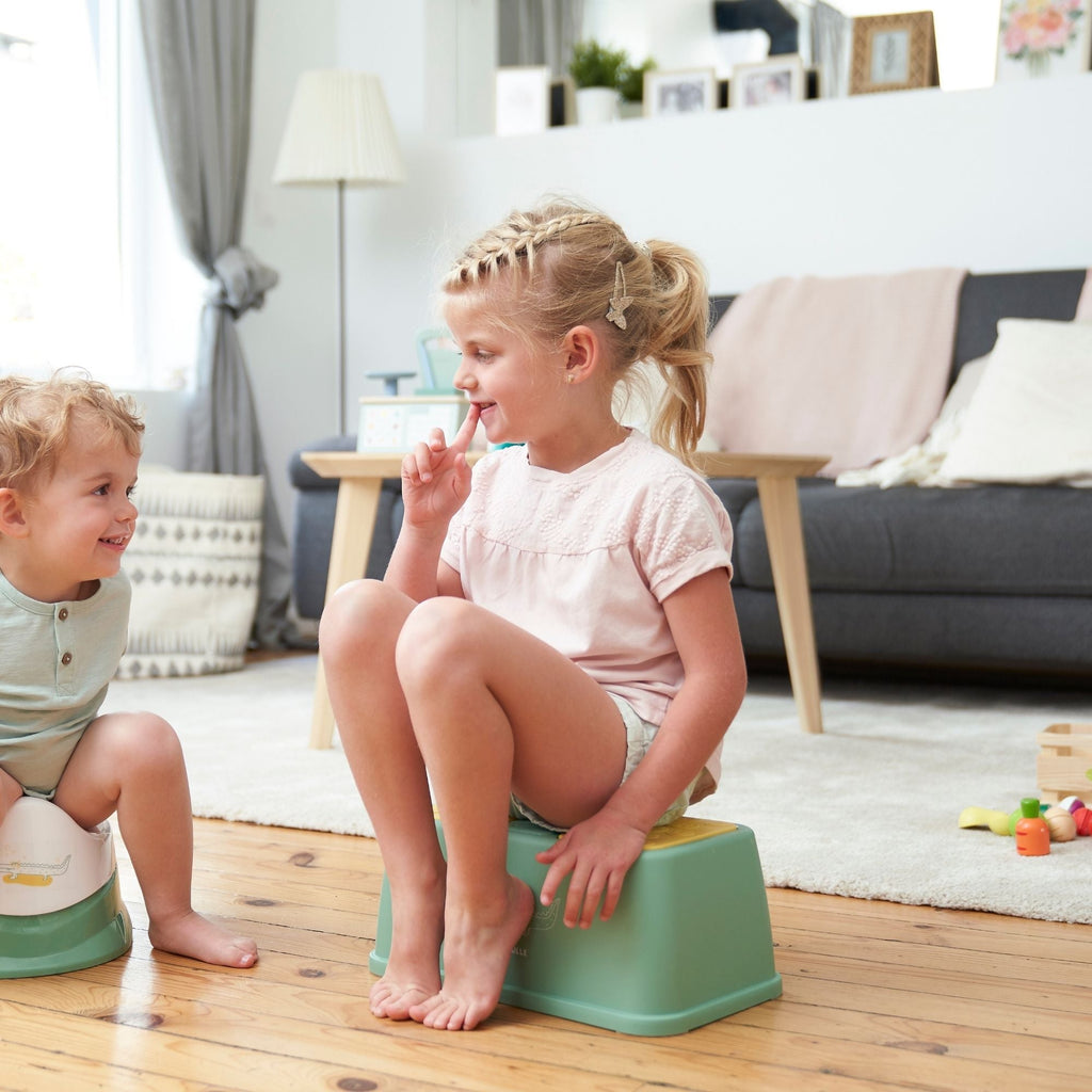 Badabulle Non-Slip Infant Step Stool  Green/Yellow Age- 18 Months & Above 