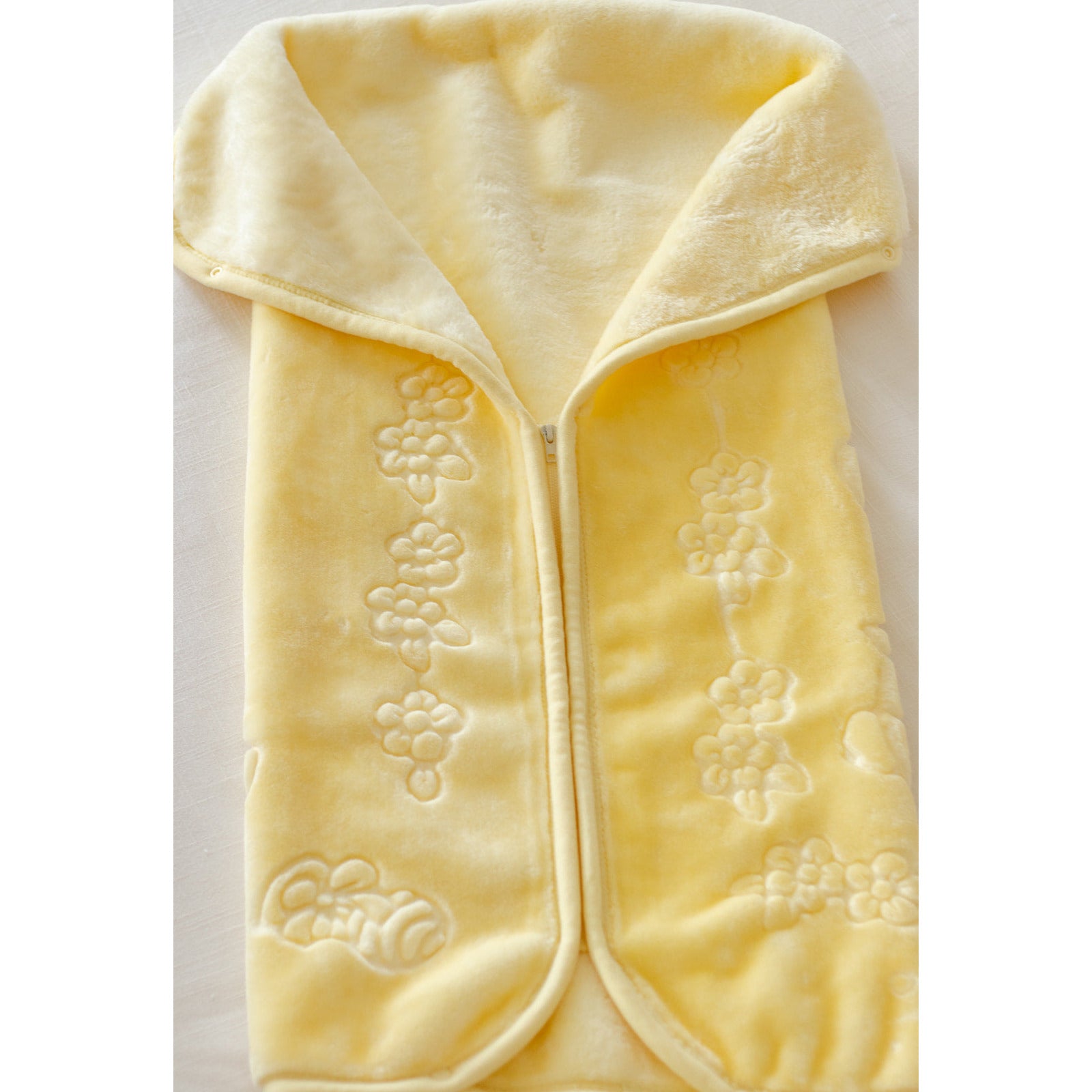Bear Club Baby Swaddle Blanket Assorted Age Newborn Above Peekaboo