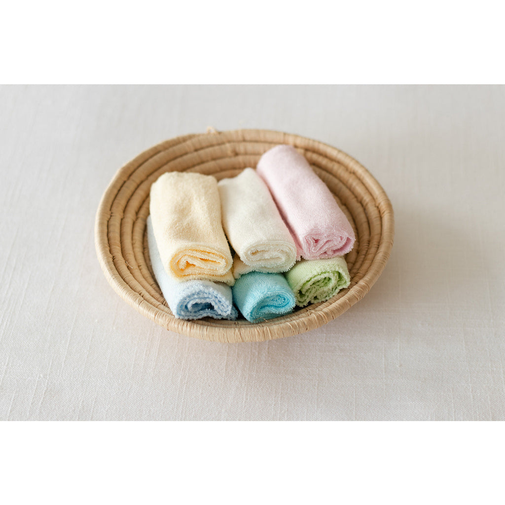 Bear Club Infant Solid Colored Face Towel Set of 6
Multicolor Age-Newborn & Above