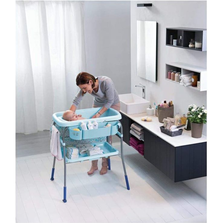 Chicco Cuddle & Bubble Comfort Baby Bath Bath Tub & Changing Table White Dots Age- Newborn to 12 Months