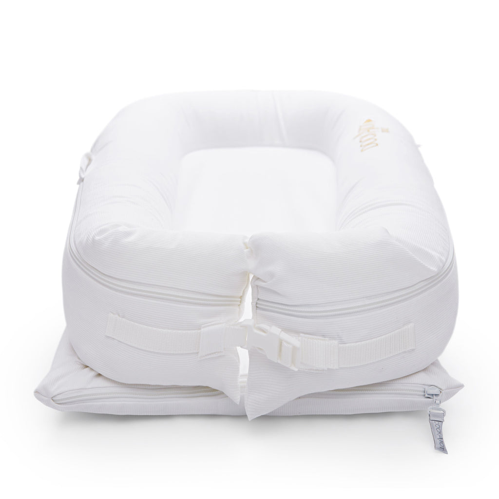 Dockatot Deluxe+ Pod (0-8 Months) Pristine White Age 0-8M Unisex