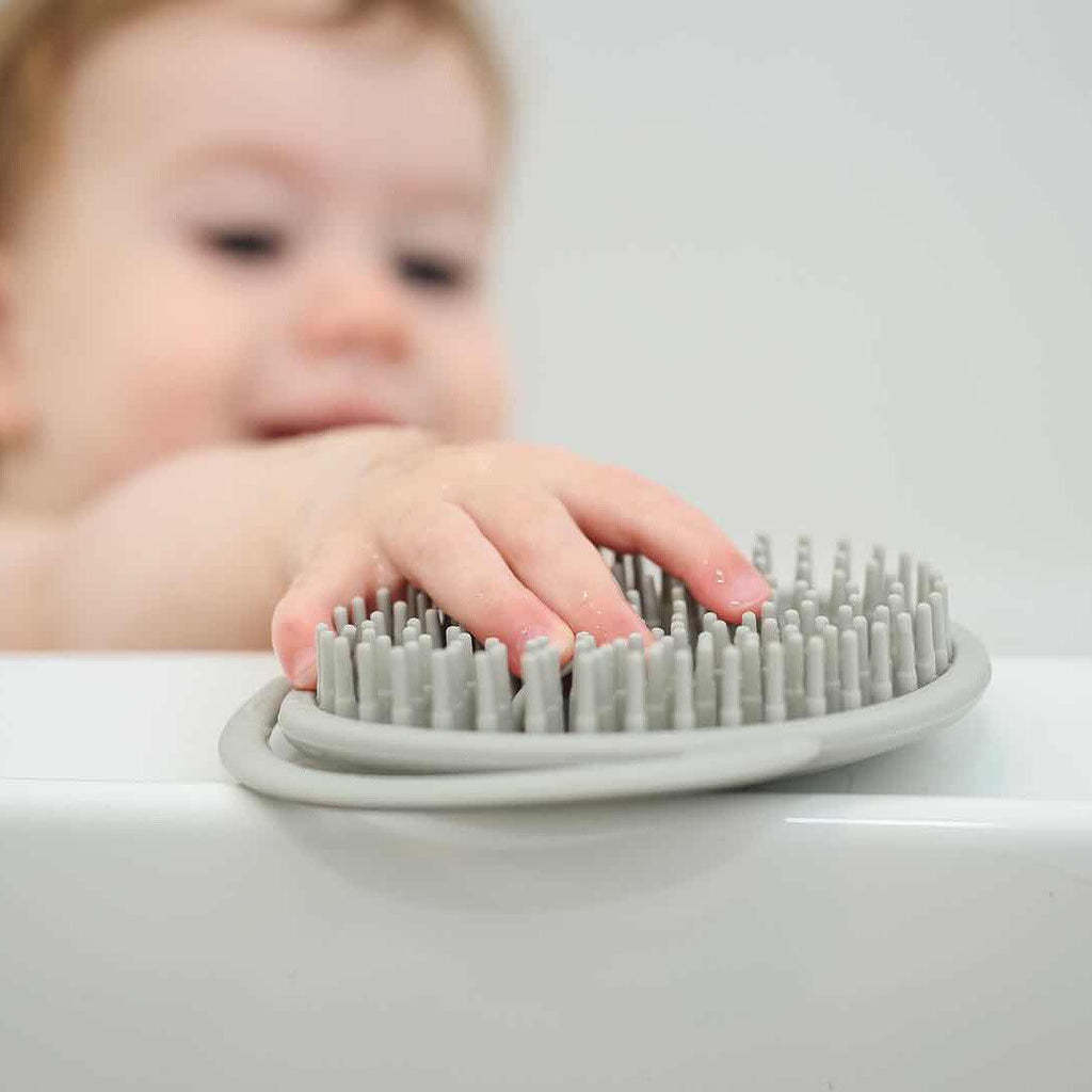 Haakaa Silicone Shampoo Brush Grey Age-3 Months to 12 Months