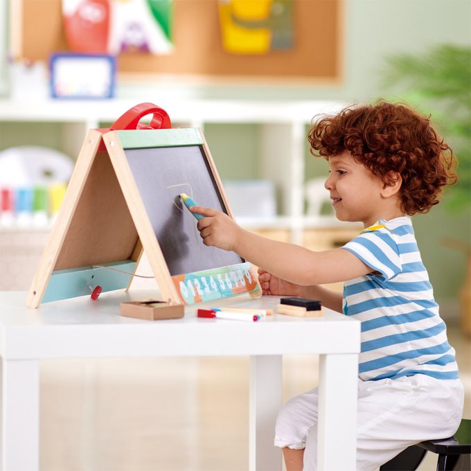 Hape Store & Go Easel Multicolor Age- 3 Years & Above