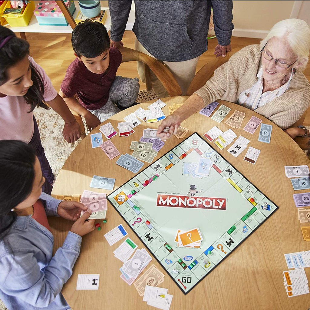 Hasbro Monopoly Classic Board Game 8Y+