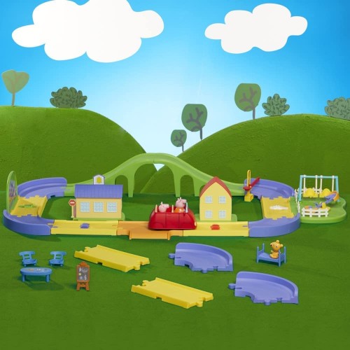 Hasbro Pep All Around Peppas Town Set Multicolor Age- 3 Years & Above