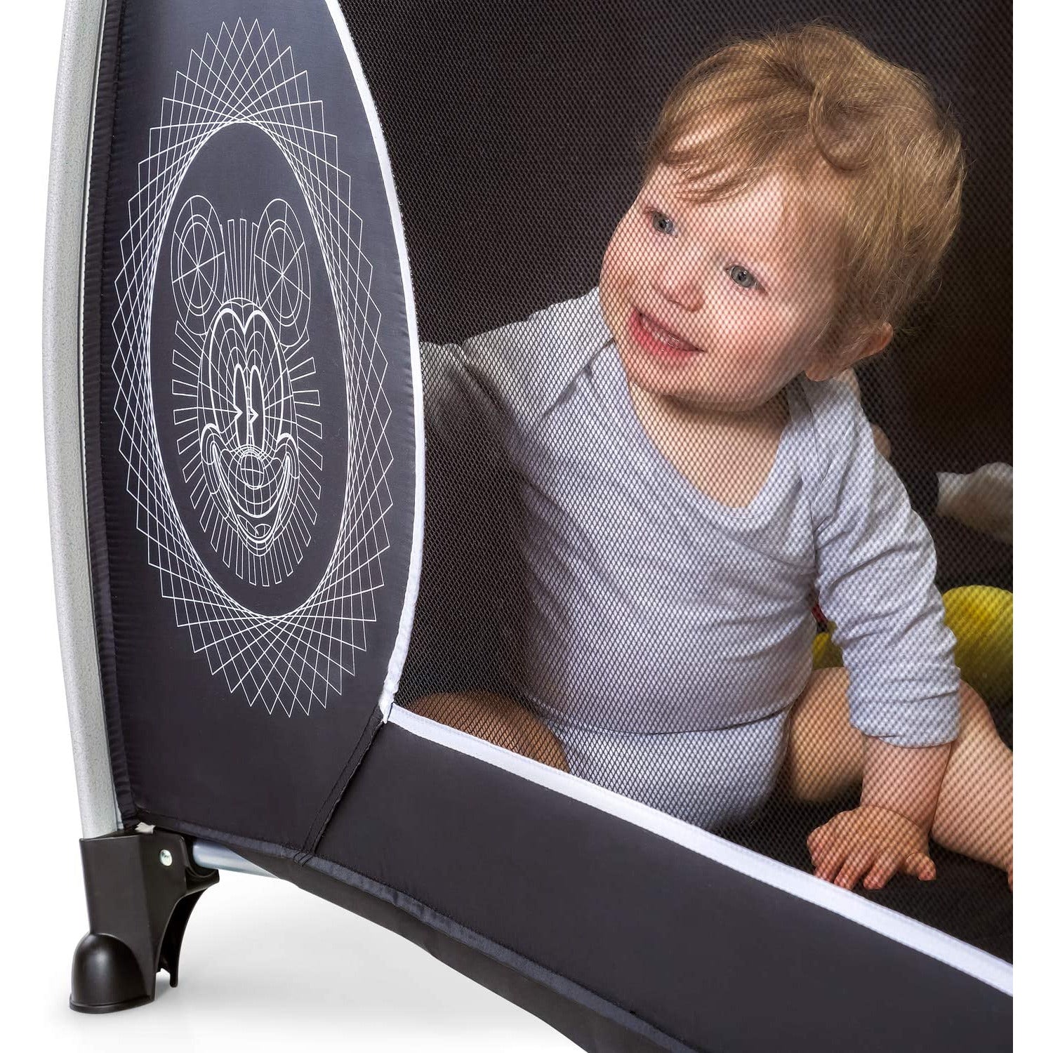 Hauck Play N Relax Mickey Cool Vibes Travel Cot/Playpen Black Age