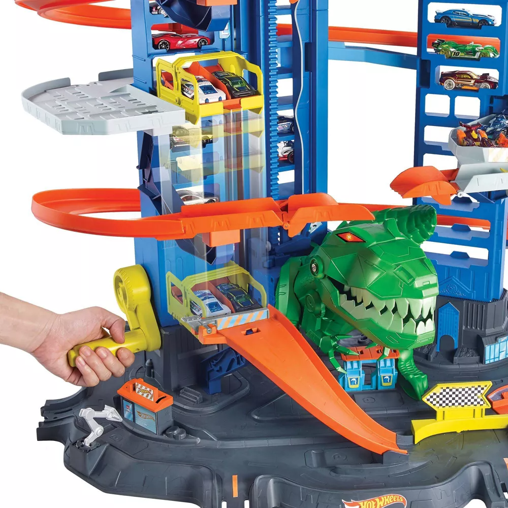 Hot wheels ultimate methanogenic garage playset