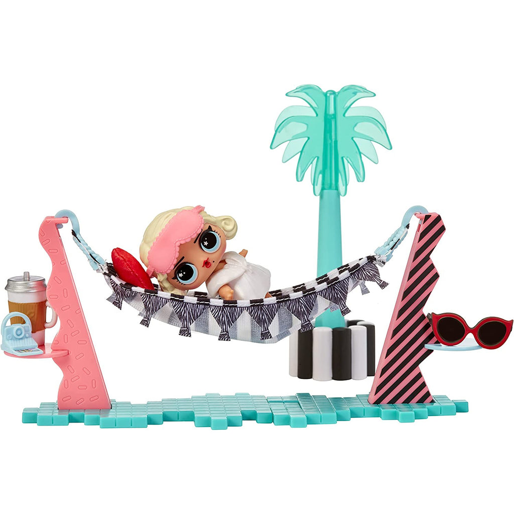 L.O.L Surprise Vacay Lounge Playset with Leading Baby Collectible Doll and 8 Surprises Multicolor Age- 3 Years & Above