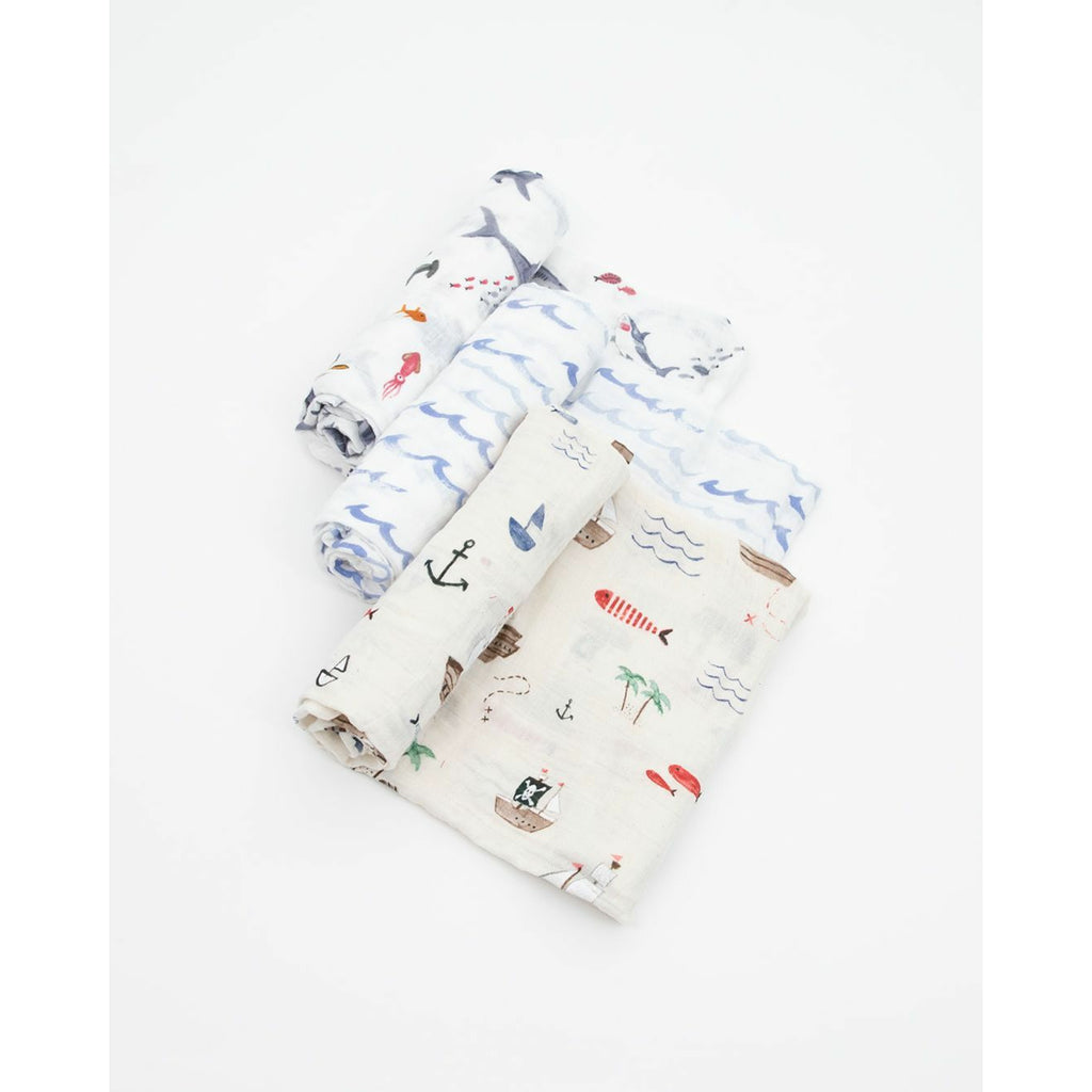 Little Unicorn 3-Pack Cotton Muslin Swaddle Set Shark 2 Age 0+ Boy