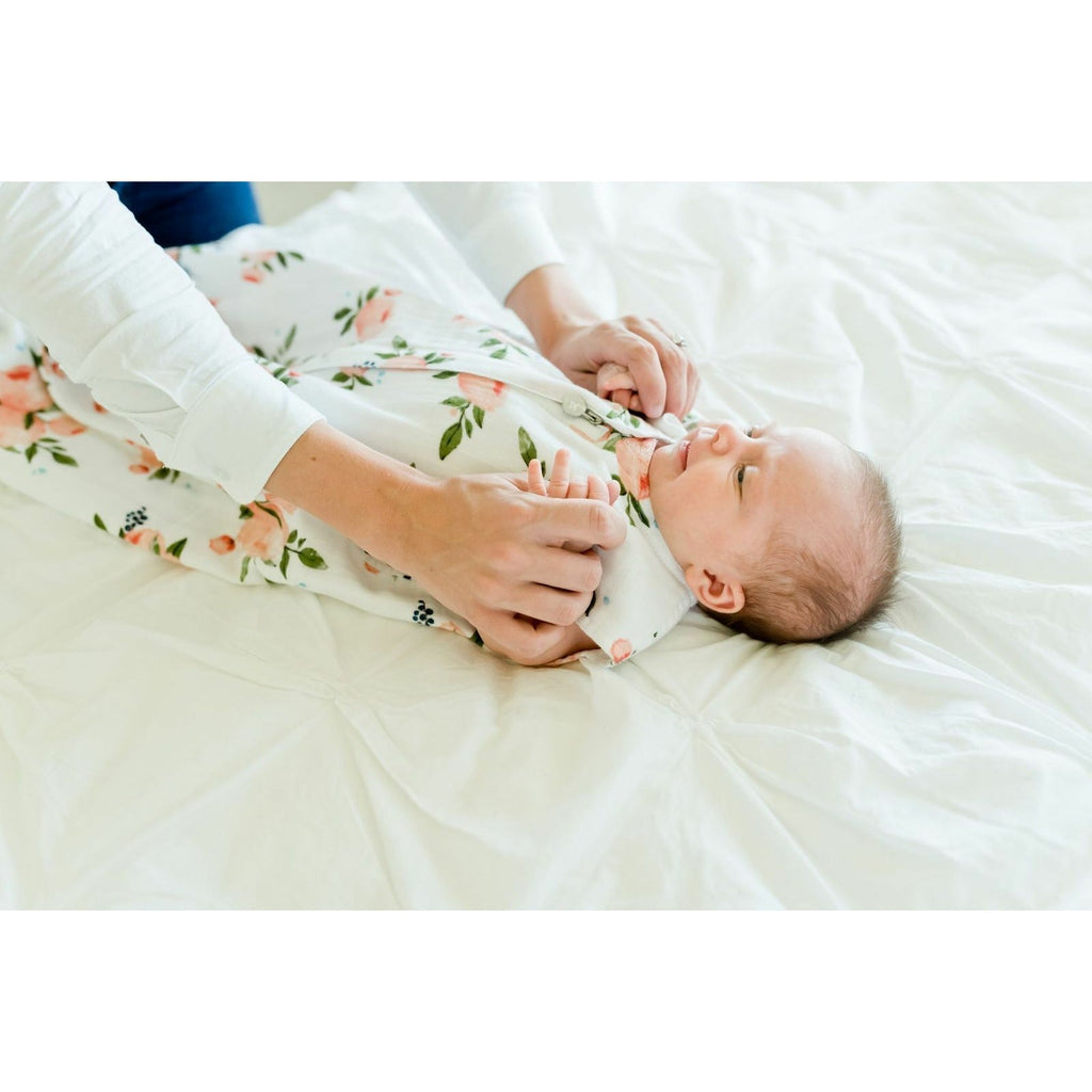 Little Unicorn Cotton Muslin Sleep Bag Medium-Watercolor Roses Age-6 Months to 12 Months (Holds weight from 7Kg- 10.5Kg)