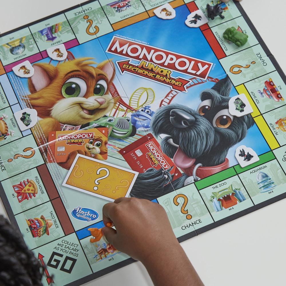 Hasbro Monopoly Junior Electronic Banking  Board Game 5Y+