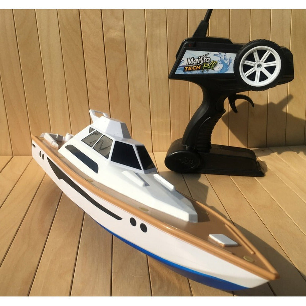 Maisto R/C- Hi Speed Boat - Super Yacht Age-8 Years & Above