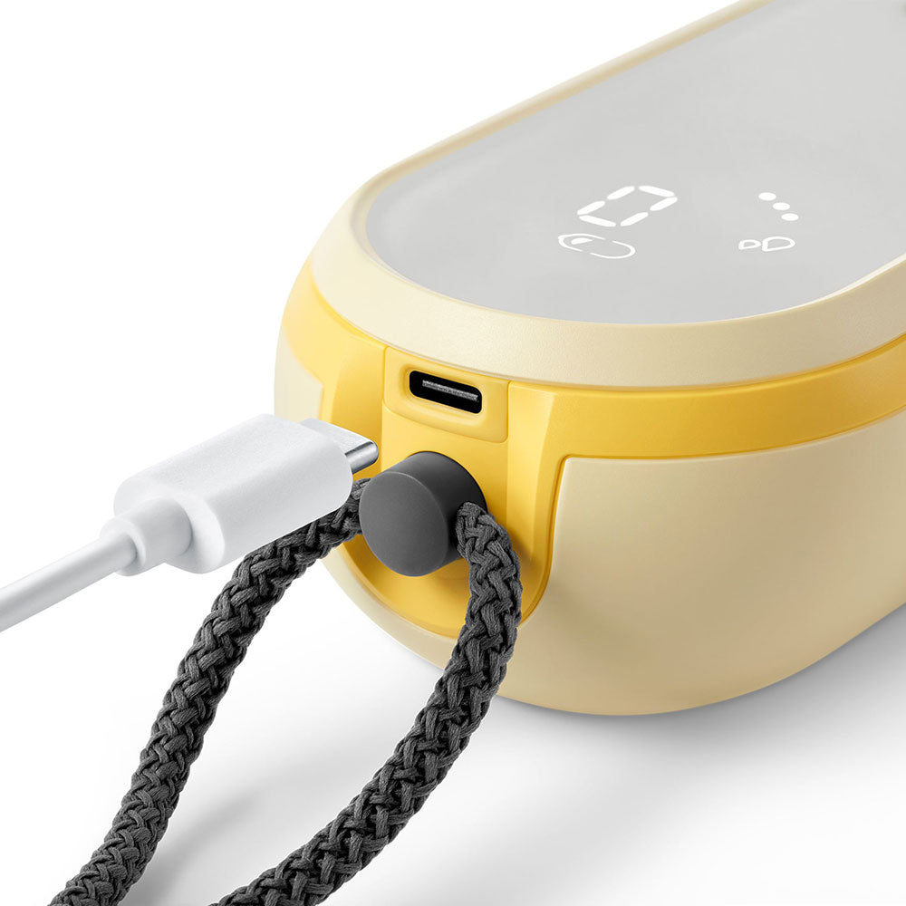 Medela Freestyle Flex Double Electric Breast Pump Bundle
