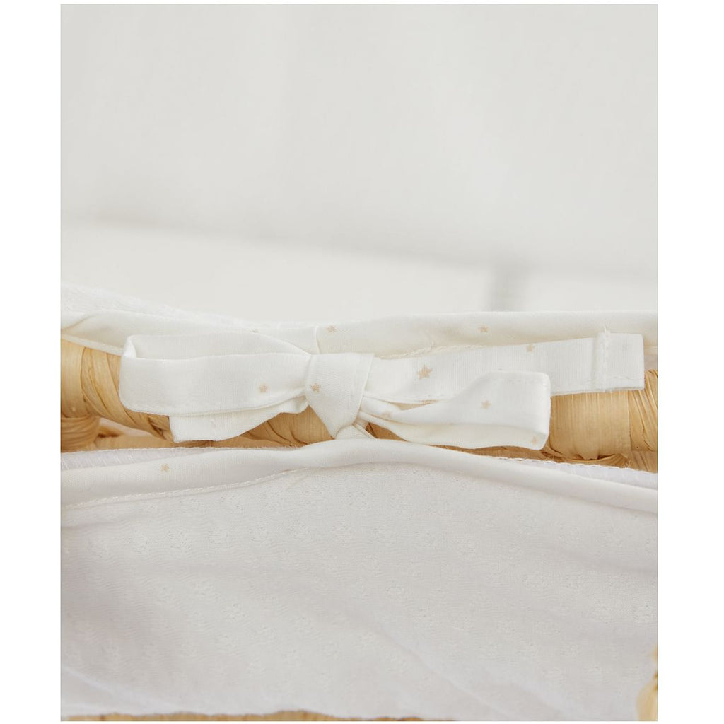 Mothercare Little & Loved Moses Basket White Age- Newborn & Above (Holds upto 9 Kgs)