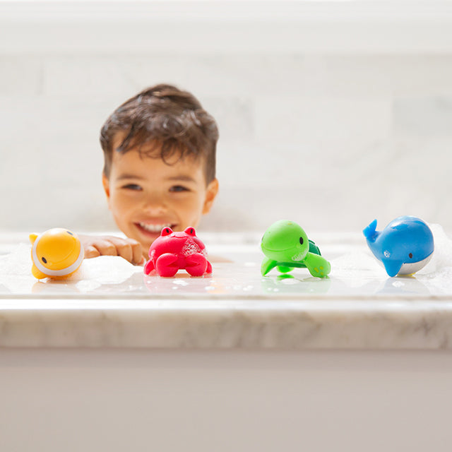 Munchkin Ocean Bath Squirter Toys Pack of 4 Multicolor Age- 9 Months & Above