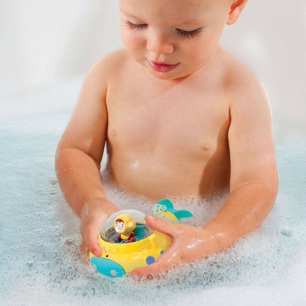 Munchkin Undersea Submarine Explorer Toddler Bath Time Toy Multicolor Age- 12 Months & Above