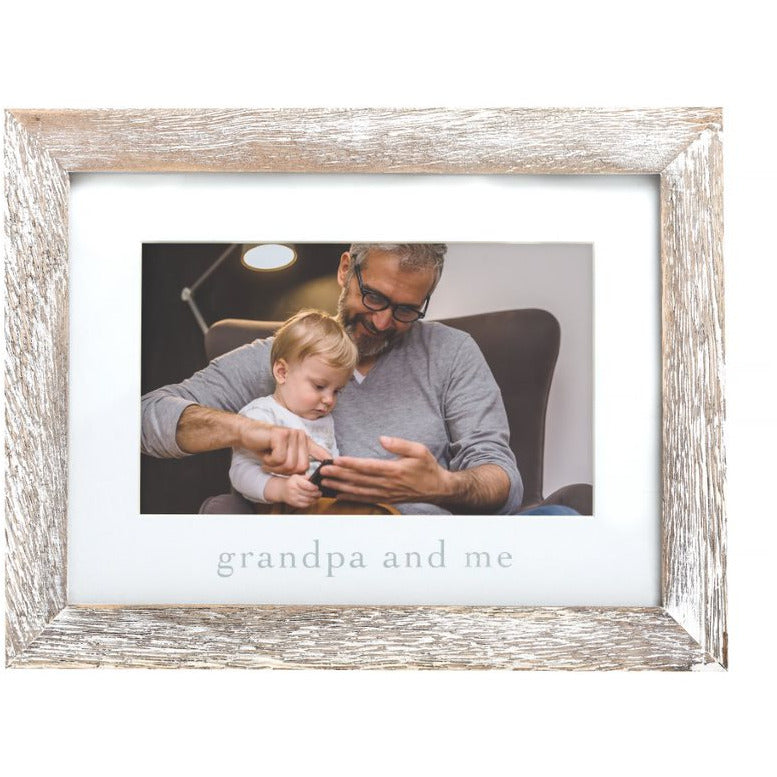 Pearhead “Grandpa and Me” Sentiment Frame Rustic Beige Sand & White Age-Newborn & Above