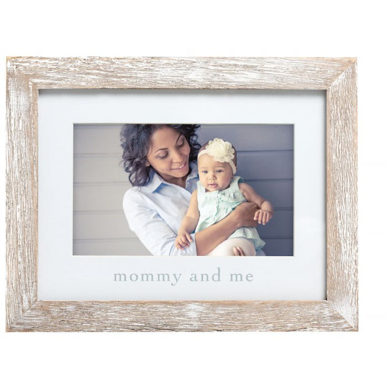Pearhead “Mommy and Me” Sentiment Frame Rustic Beige Sand & White Age-Newborn & Above