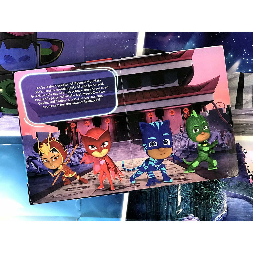 Phidal Eone PJ Masks Multicolor Activity Book with a Storybook, 10 Figurines and a Playmat Age-3 Years & Above