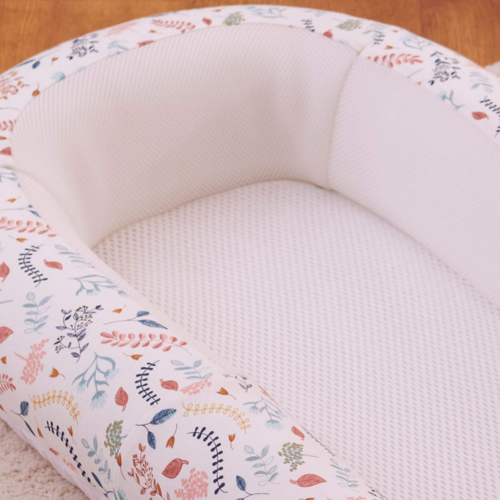 Purflo Sleep Tight Breathable Baby Bed 0-8M, Botanical