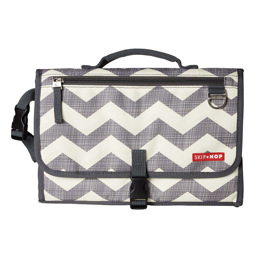 Skip Hop Pronto Changing Station Chevron Chevron Age-Newborn & Above