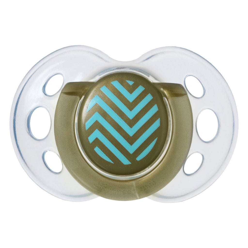 Tommee Tippee Moda Soother for Girls, Pack Of 2 Multicolour Age 18 Months to 36 Months