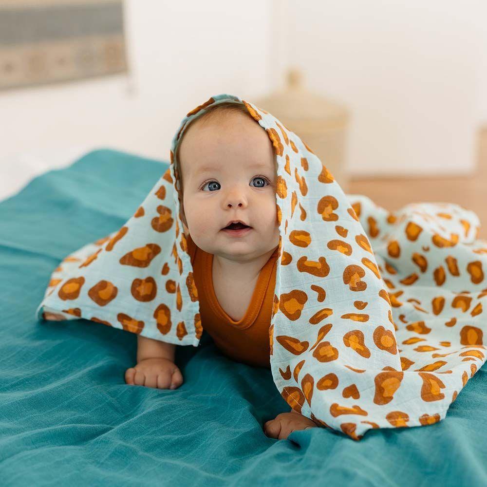 Tommy Lise Baby Swaddle Blue Leopard 120 X 120 Cm 0M Peekaboo