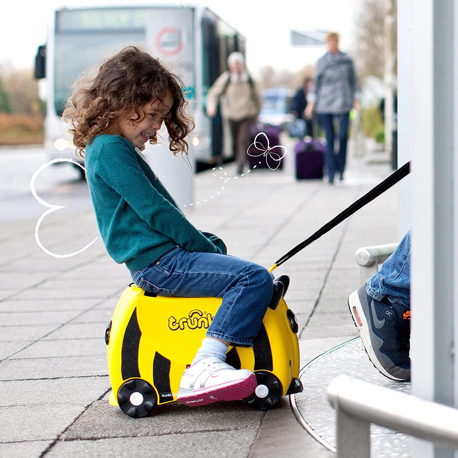 Bumble bee trunki 2025