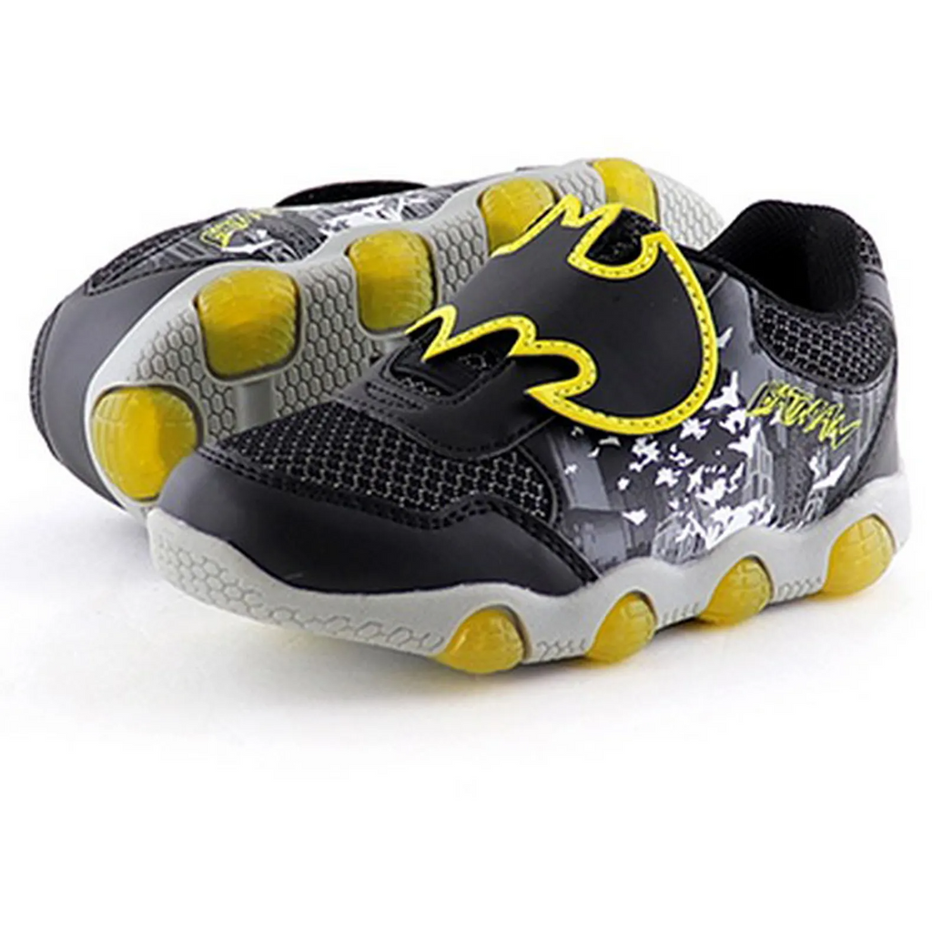 Warner Bros. Batman Boys Kids Athletic Sports Shoes With Lights Black Eu 27
