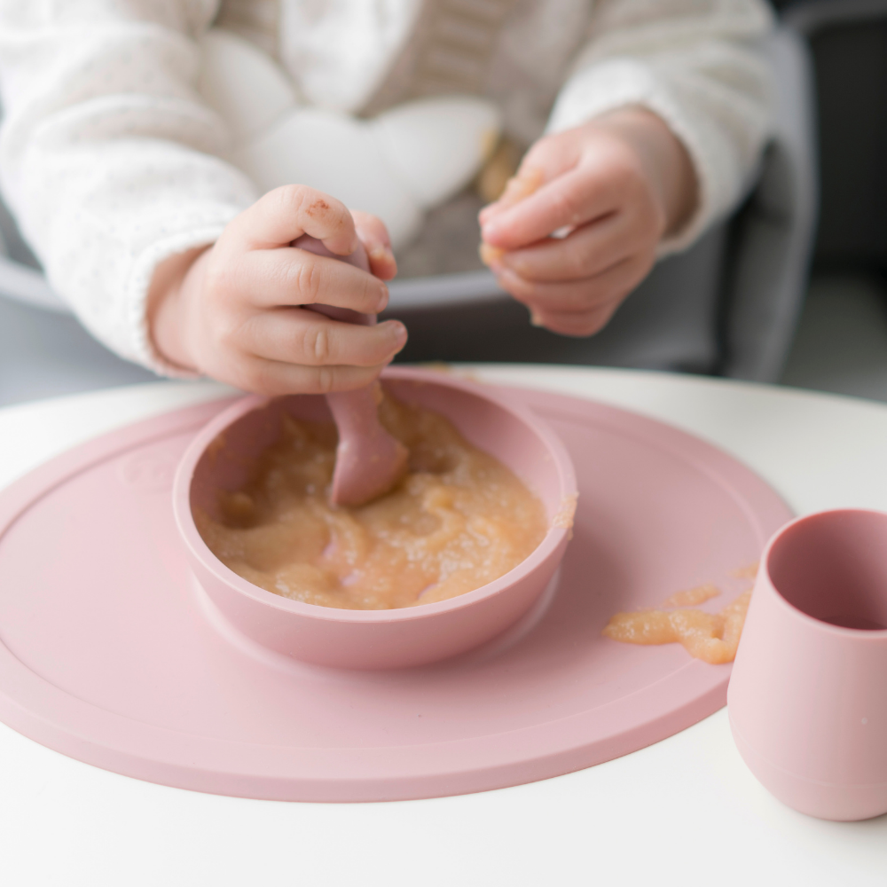 ezpz First Food Feeding Set of 6 Blush Age- 3 Months & Above